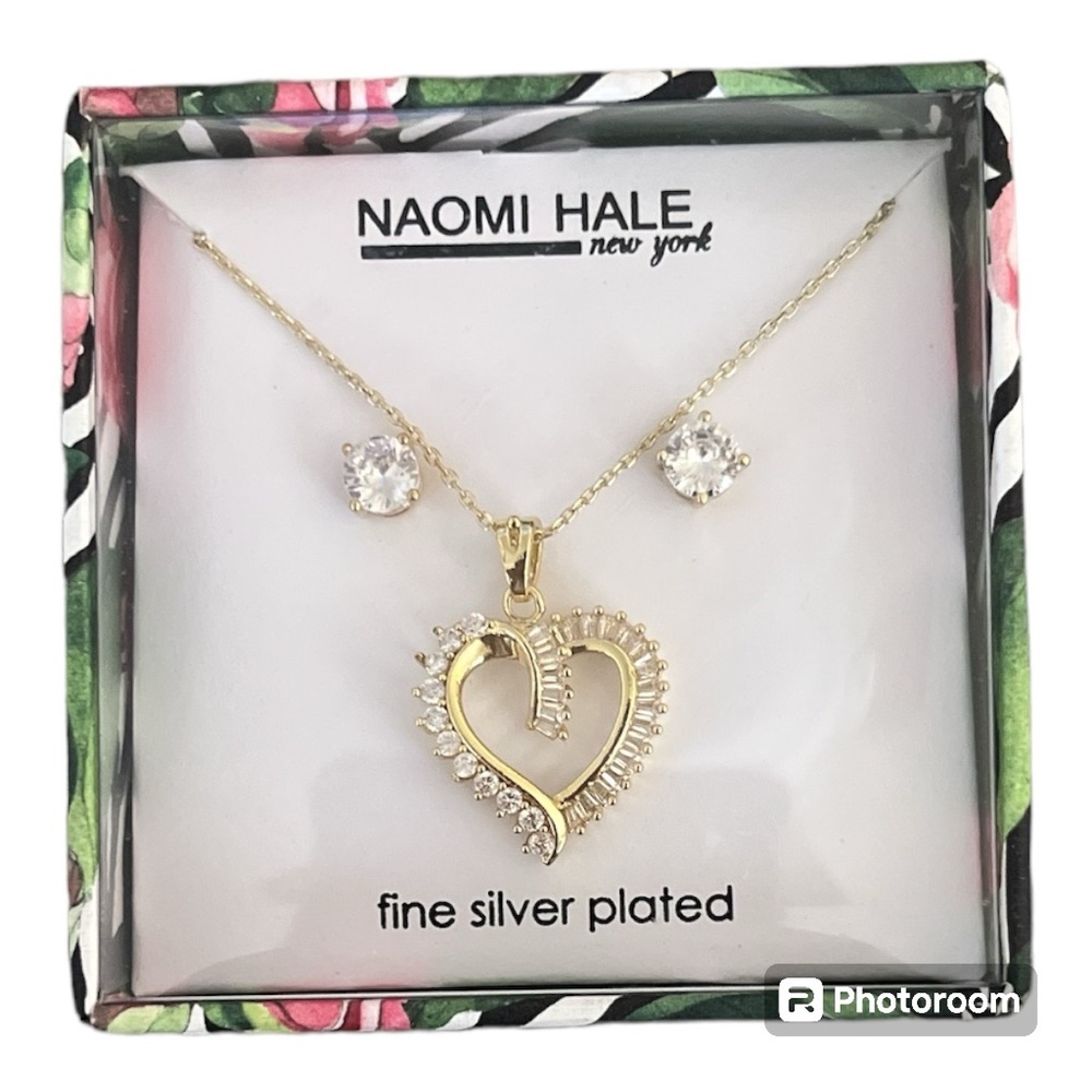 Naomi Hale New York Necklace & Earring Set NIB